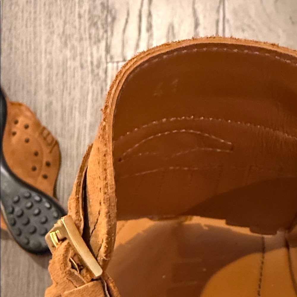 Tod's Tan Suede Leather Fringe Sandals - Picture 5 of 5
